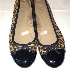 MERONA LEOPARD & PATENT LEATHER FLATS WITH BOW